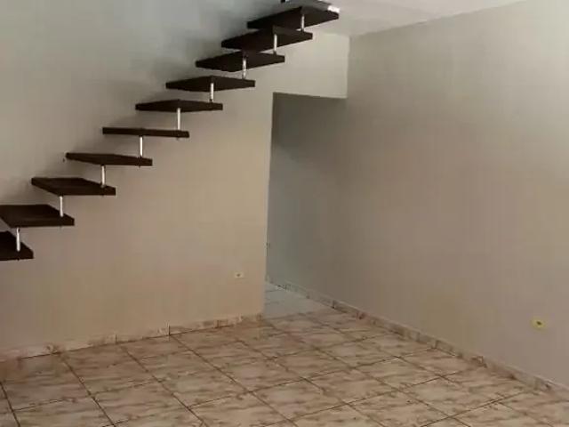 Casa / Sobrado em Condomínio para Locação em Poá/SP Vila Santa Helena 2 Quartos