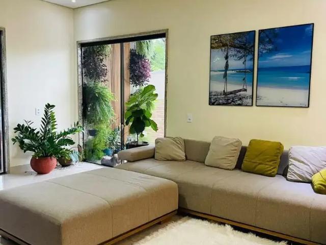 Casa / Sobrado em Condomínio para Locação em Porto Velho/RO Triângulo 4 Quartos