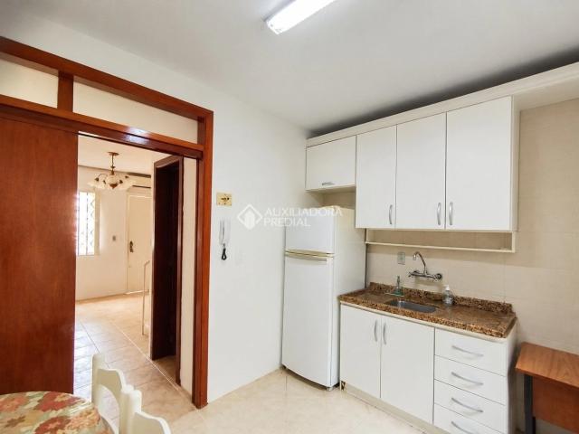 Casa / Sobrado em Condomínio para Locação em Porto Alegre/RS Teresópolis 3 Quartos