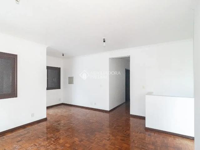 Casa / Sobrado em Condomínio para Locação em Porto Alegre/RS Teresópolis 3 Quartos
