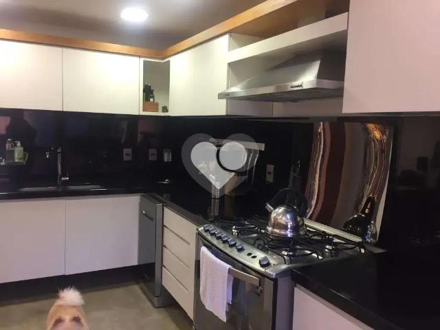 Casa / Sobrado em Condomínio para Locação em Porto Alegre/RS Três Figueiras 4 Quartos