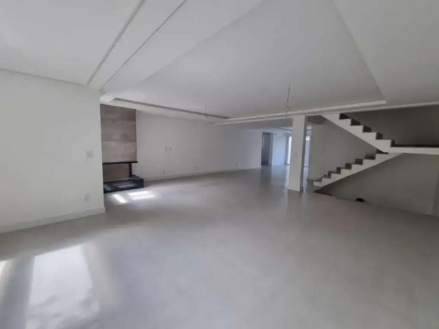 Casa / Sobrado em Condomínio para Locação em Porto Alegre/RS Tristeza 4 Quartos