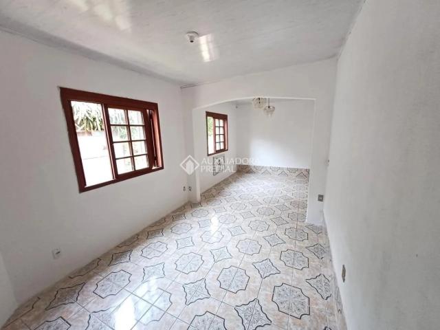 Casa / Sobrado em Condomínio para Locação em Porto Alegre/RS Vila Nova 2 Quartos