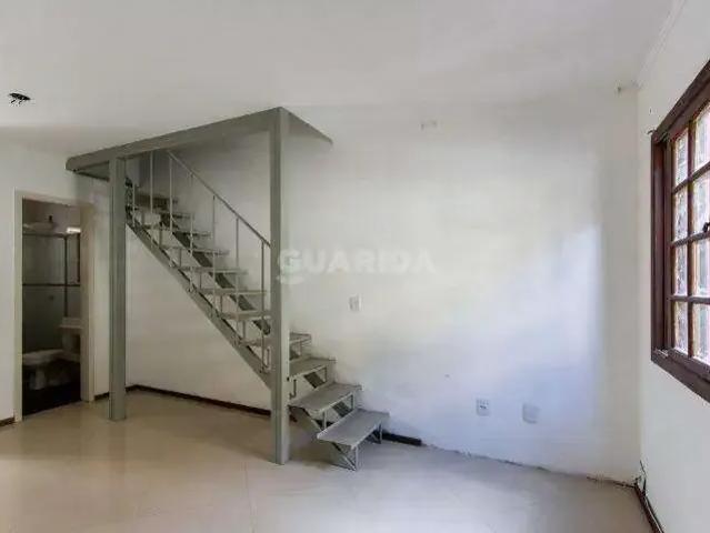 Casa / Sobrado em Condomínio para Locação em Porto Alegre/RS Vila Nova 2 Quartos