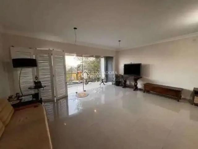 Casa / Sobrado em Condomínio para Locação em Porto Alegre/RS Vila Assunção 2 Quartos