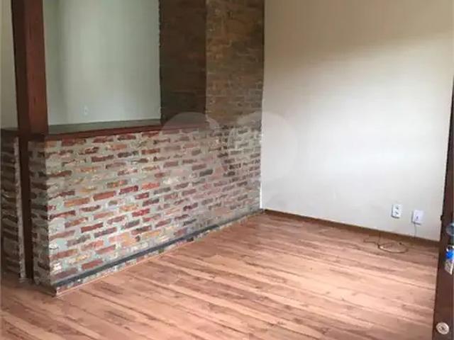 Casa / Sobrado em Condomínio para Locação em Porto Alegre/RS Agronomia 3 Quartos