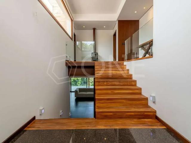 Casa / Sobrado em Condomínio para Locação em Porto Alegre/RS Agronomia 4 Quartos