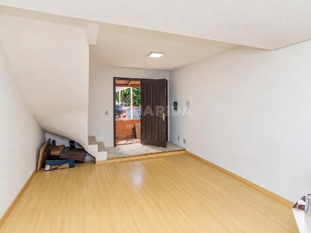Casa / Sobrado em Condomínio para Locação em Porto Alegre/RS Alto Petrópolis 2 Quartos