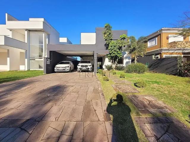 Casa / Sobrado em Condomínio para Locação em Porto Alegre/RS Belém Velho 4 Quartos