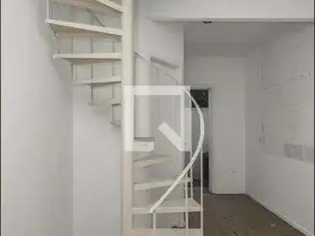 Casa / Sobrado em Condomínio para Locação em Porto Alegre/RS Bom Jesus 1 Quartos