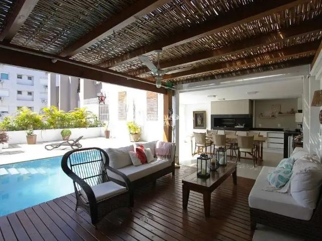 Casa / Sobrado em Condomínio para Locação em Porto Alegre/RS Boa Vista 4 Quartos