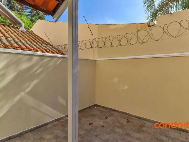 Casa / Sobrado em Condomínio para Locação em Porto Alegre/RS Camaquã 3 Quartos