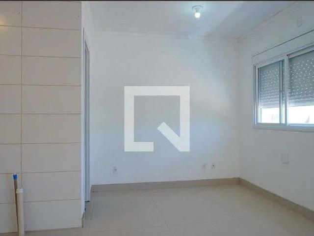 Casa / Sobrado em Condomínio para Locação em Porto Alegre/RS Campo Novo 1 Quartos