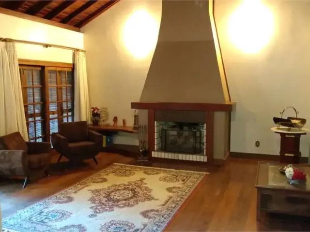 Casa / Sobrado em Condomínio para Locação em Porto Alegre/RS Cavalhada 4 Quartos