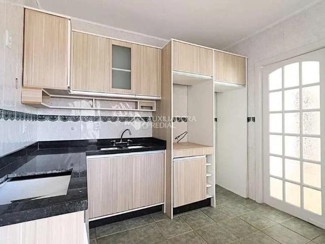 Casa / Sobrado em Condomínio para Locação em Porto Alegre/RS Chácara das Pedras 4 Quartos