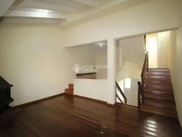 Casa / Sobrado em Condomínio para Locação em Porto Alegre/RS Cristo Redentor 3 Quartos