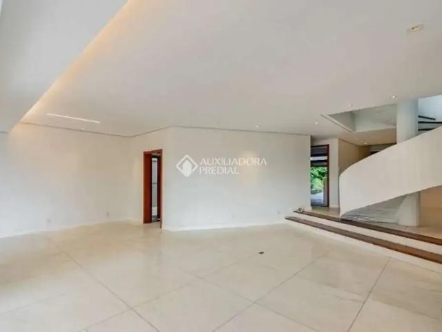 Casa / Sobrado em Condomínio para Locação em Porto Alegre/RS Cristal 4 Quartos