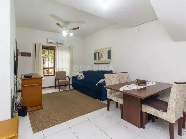 Casa / Sobrado em Condomínio para Locação em Porto Alegre/RS Hípica 3 Quartos