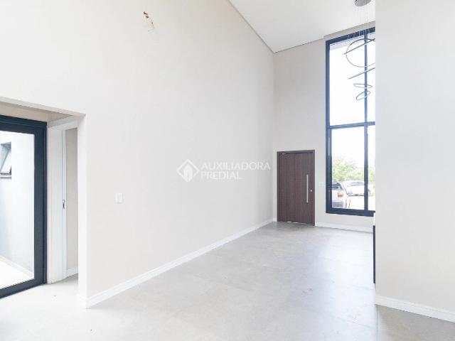 Casa / Sobrado em Condomínio para Locação em Porto Alegre/RS Hípica 3 Quartos