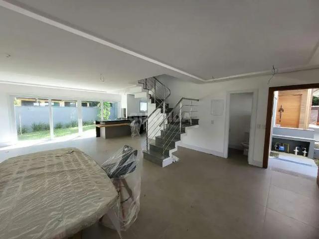 Casa / Sobrado em Condomínio para Locação em Porto Alegre/RS Ipanema 3 Quartos