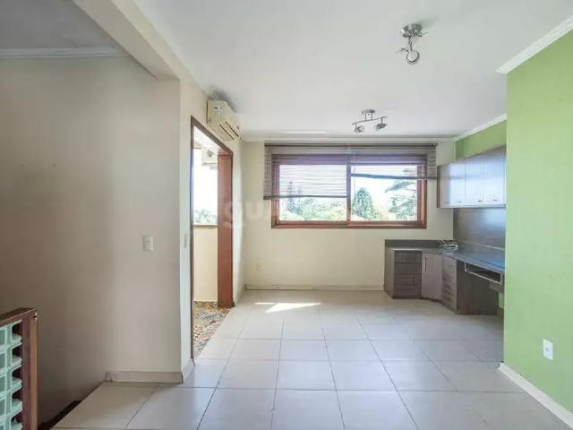 Casa / Sobrado em Condomínio para Locação em Porto Alegre/RS Ipanema 3 Quartos
