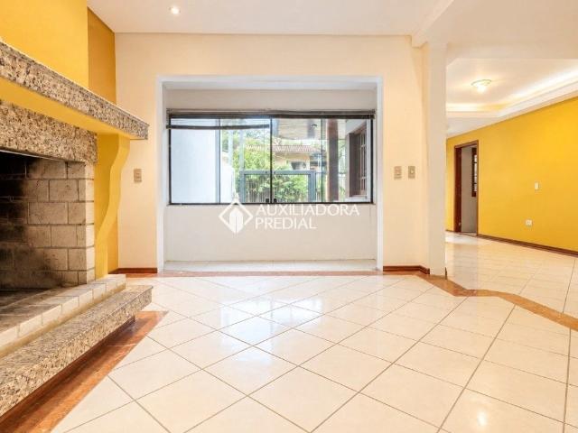 Casa / Sobrado em Condomínio para Locação em Porto Alegre/RS Ipanema 4 Quartos