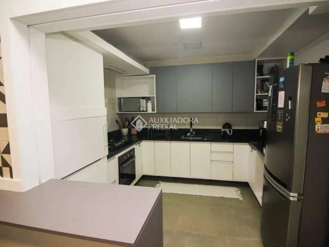 Casa / Sobrado em Condomínio para Locação em Porto Alegre/RS Ipanema 4 Quartos