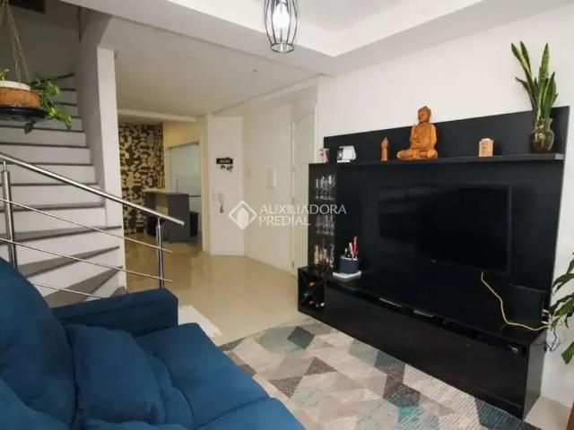 Casa / Sobrado em Condomínio para Locação em Porto Alegre/RS Ipanema 4 Quartos