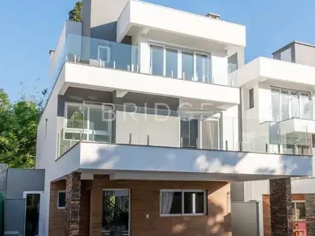Casa / Sobrado em Condomínio para Locação em Porto Alegre/RS Ipanema 4 Quartos