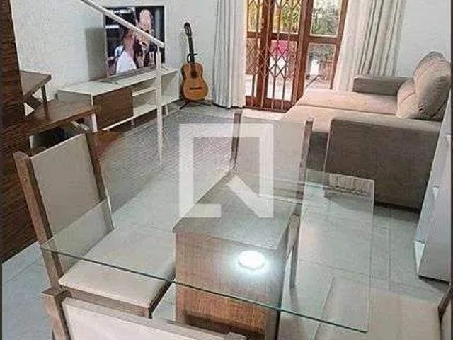 Casa / Sobrado em Condomínio para Locação em Porto Alegre/RS Jardim do Salso 2 Quartos