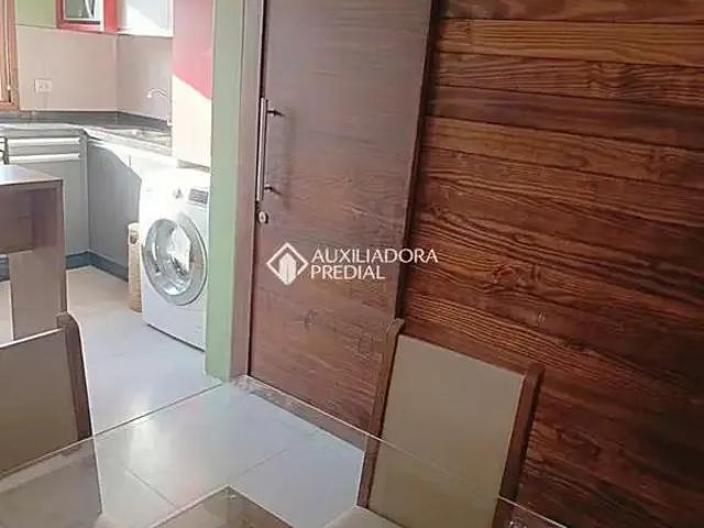 Casa / Sobrado em Condomínio para Locação em Porto Alegre/RS Jardim do Salso 2 Quartos
