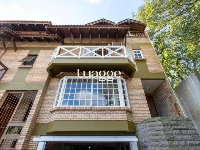 Casa / Sobrado em Condomínio para Locação em Porto Alegre/RS Jardim Isabel 3 Quartos