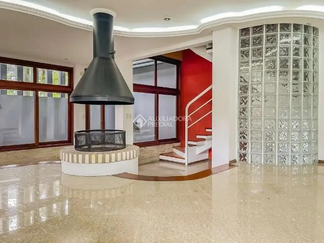 Casa / Sobrado em Condomínio para Locação em Porto Alegre/RS Lomba do Pinheiro 4 Quartos