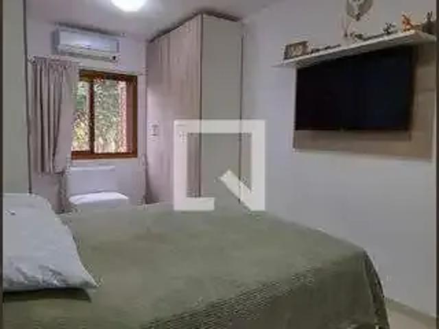 Casa / Sobrado em Condomínio para Locação em Porto Alegre/RS Lomba do Pinheiro 2 Quartos