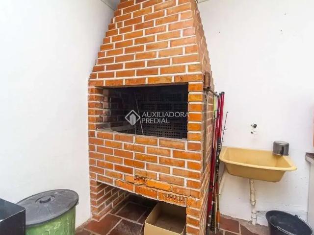 Casa / Sobrado em Condomínio para Locação em Porto Alegre/RS Moinhos de Vento 3 Quartos