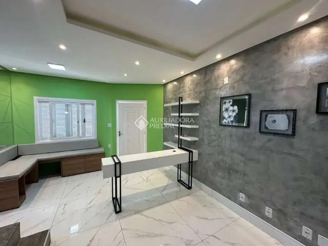 Casa / Sobrado em Condomínio para Locação em Porto Alegre/RS Morro Santana 1 Quartos