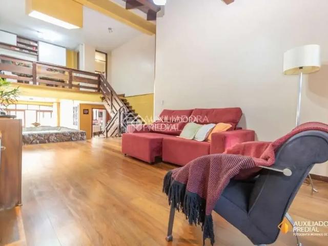 Casa / Sobrado em Condomínio para Locação em Porto Alegre/RS Nonoai 3 Quartos