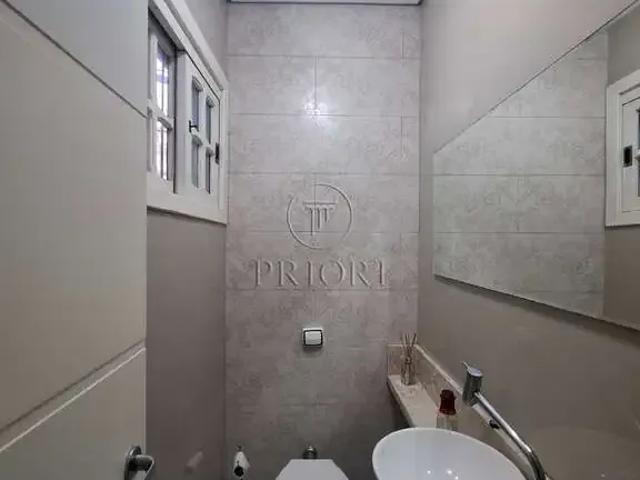 Casa / Sobrado em Condomínio para Locação em Porto Alegre/RS Nonoai 3 Quartos