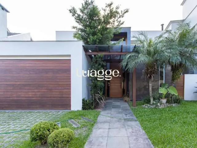 Casa / Sobrado em Condomínio para Locação em Porto Alegre/RS Nonoai 4 Quartos