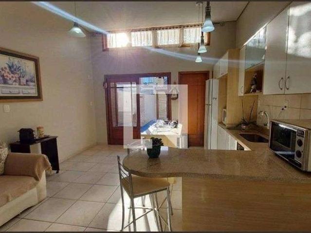 Casa / Sobrado em Condomínio para Locação em Porto Alegre/RS Partenon 4 Quartos
