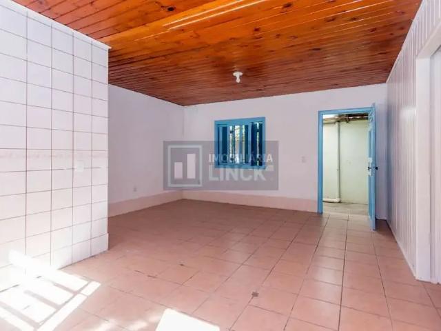 Casa / Sobrado em Condomínio para Locação em Porto Alegre/RS Passo da Areia 2 Quartos