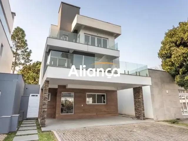 Casa / Sobrado em Condomínio para Locação em Porto Alegre/RS Pedra Redonda 3 Quartos