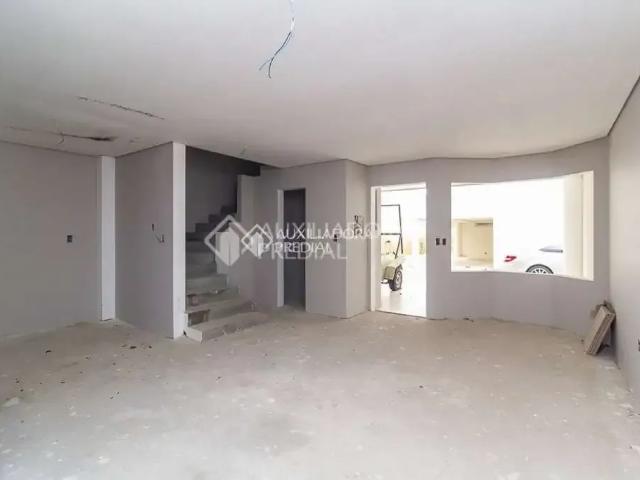 Casa / Sobrado em Condomínio para Locação em Porto Alegre/RS Pedra Redonda 3 Quartos