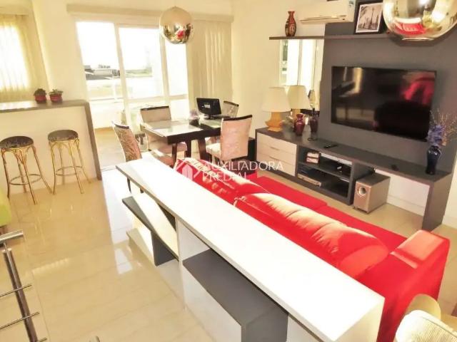 Casa / Sobrado em Condomínio para Locação em Porto Alegre/RS Praia de Belas 3 Quartos