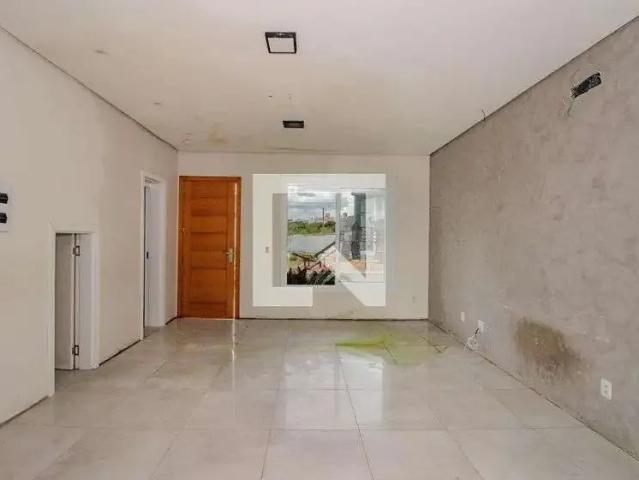 Casa / Sobrado em Condomínio para Locação em Porto Alegre/RS Rubem Berta 3 Quartos