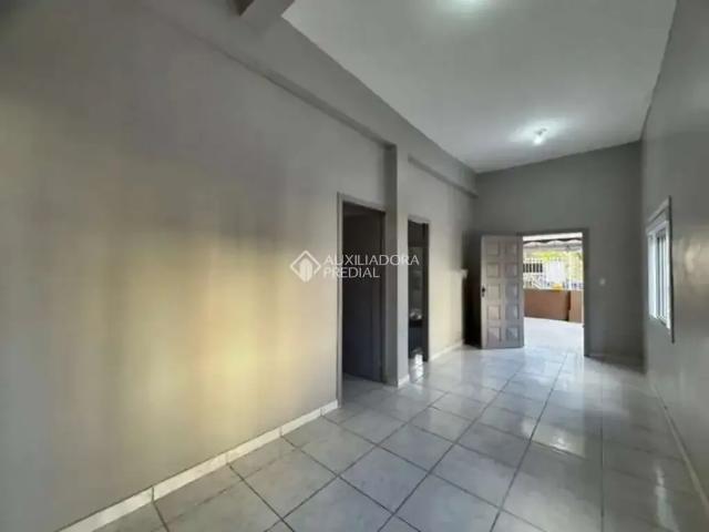 Casa / Sobrado em Condomínio para Locação em Porto Alegre/RS Santa Maria Goretti 2 Quartos