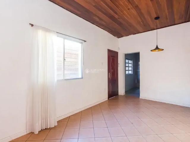 Casa / Sobrado em Condomínio para Locação em Porto Alegre/RS Santa Maria Goretti 3 Quartos