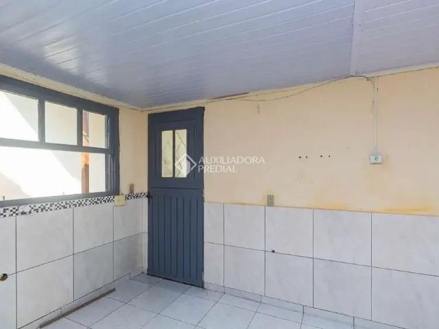 Casa / Sobrado em Condomínio para Locação em Porto Alegre/RS Sarandi 1 Quartos