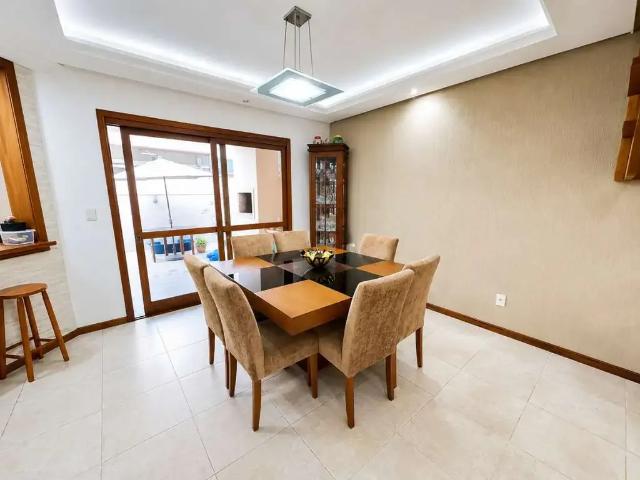 Casa / Sobrado em Condomínio para Locação em Porto Alegre/RS Sarandi 3 Quartos