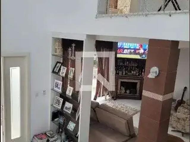 Casa / Sobrado em Condomínio para Locação em Porto Alegre/RS Sarandi 3 Quartos